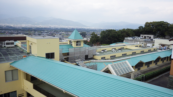 写真：補修工事中の美山苑並びに地域交流ホームふれあい等