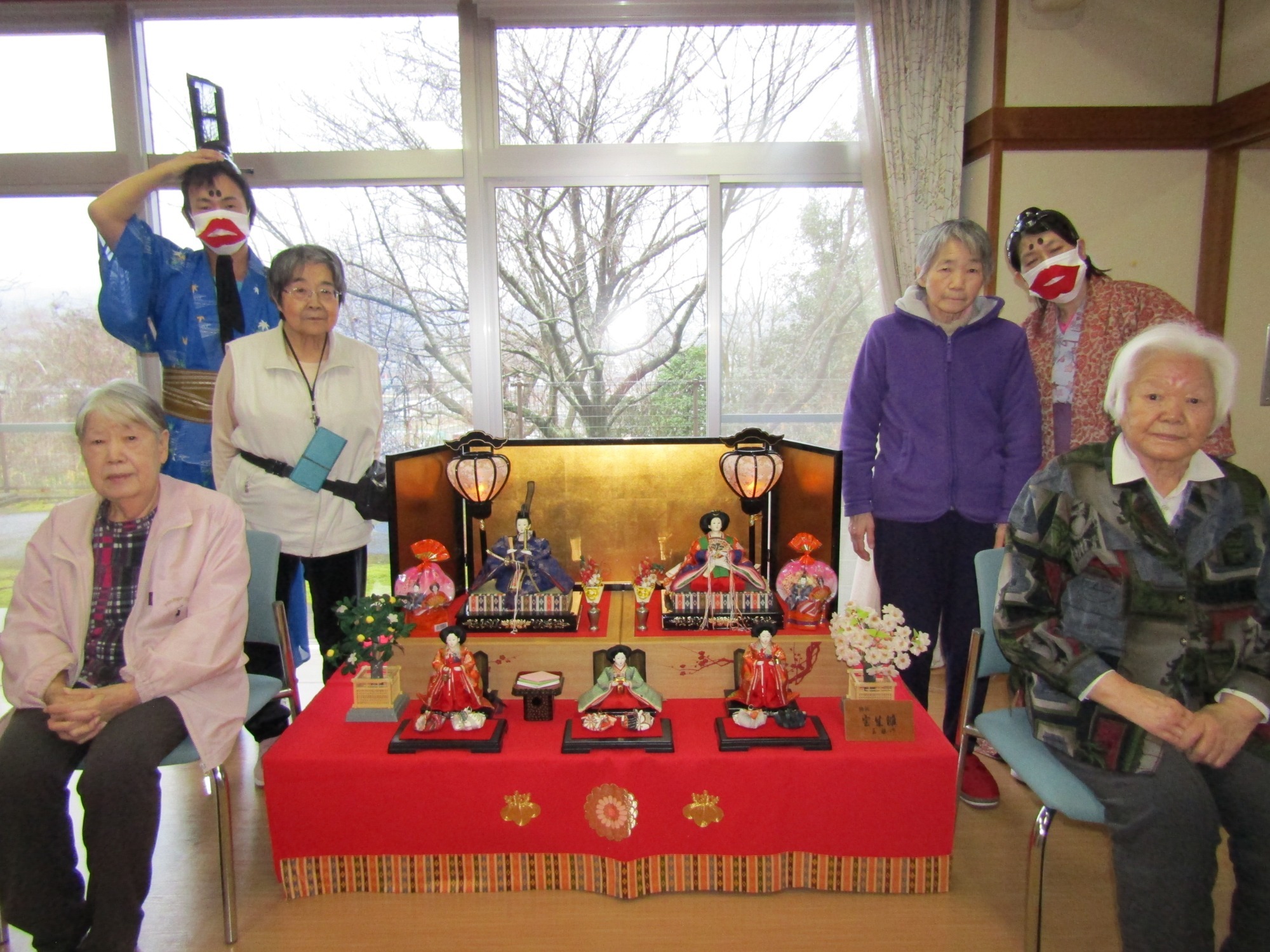 写真：生け花のイメージ
